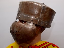 CASCO MEDIEVAL NORMANDO