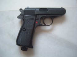 PISTOLA WALTHER PPK