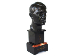 BUSTO DE HITLER