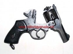 REVOLVER WEBLEY Nº 1 MKIV