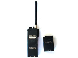 EQUIPO DE TRANSMISIONES, WALKIE-TALKIE POLICIAL