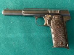 PISTOLA ASTRA 400, EN LIBRO DE COLECCIONISTA