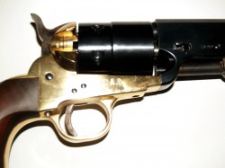 REVOLVER COLT NAVY YANK DETONADOR