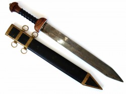 ANTIGUA ESPADA GLADIUS ROMANO