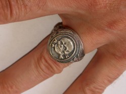 ANILLO TOTENKOPF DE LA ALEMANIA NAZI