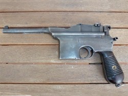 PISTOLA ASTRA 900 INUTILIZADA