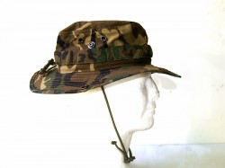 CHAMBERGO DE LA LEGIÓN, GORRO MIMETIZADO BOSCOSO