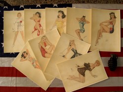 COLECCIÓN LÁMINAS PIN-UP