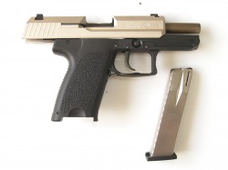 PISTOLA DETONADORA SP 15, RÉPLICA H & K de fogueo