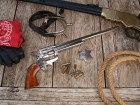 REVOLVER COLT PEACEMAKER DE WYATT EARP, 12