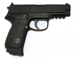 PISTOLA UMAREX HPP, blowback.