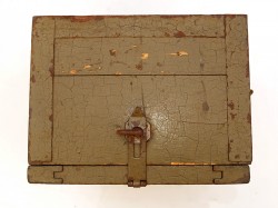 CAJA DE MAQUINA RECARGA CINTAS DE AMETRALLADORA