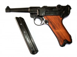 PISTOLA LUGER P08 PARABELLUM