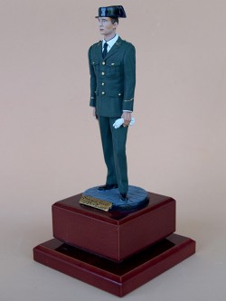 FIGURA A ESCALA GUARDIA CIVIL